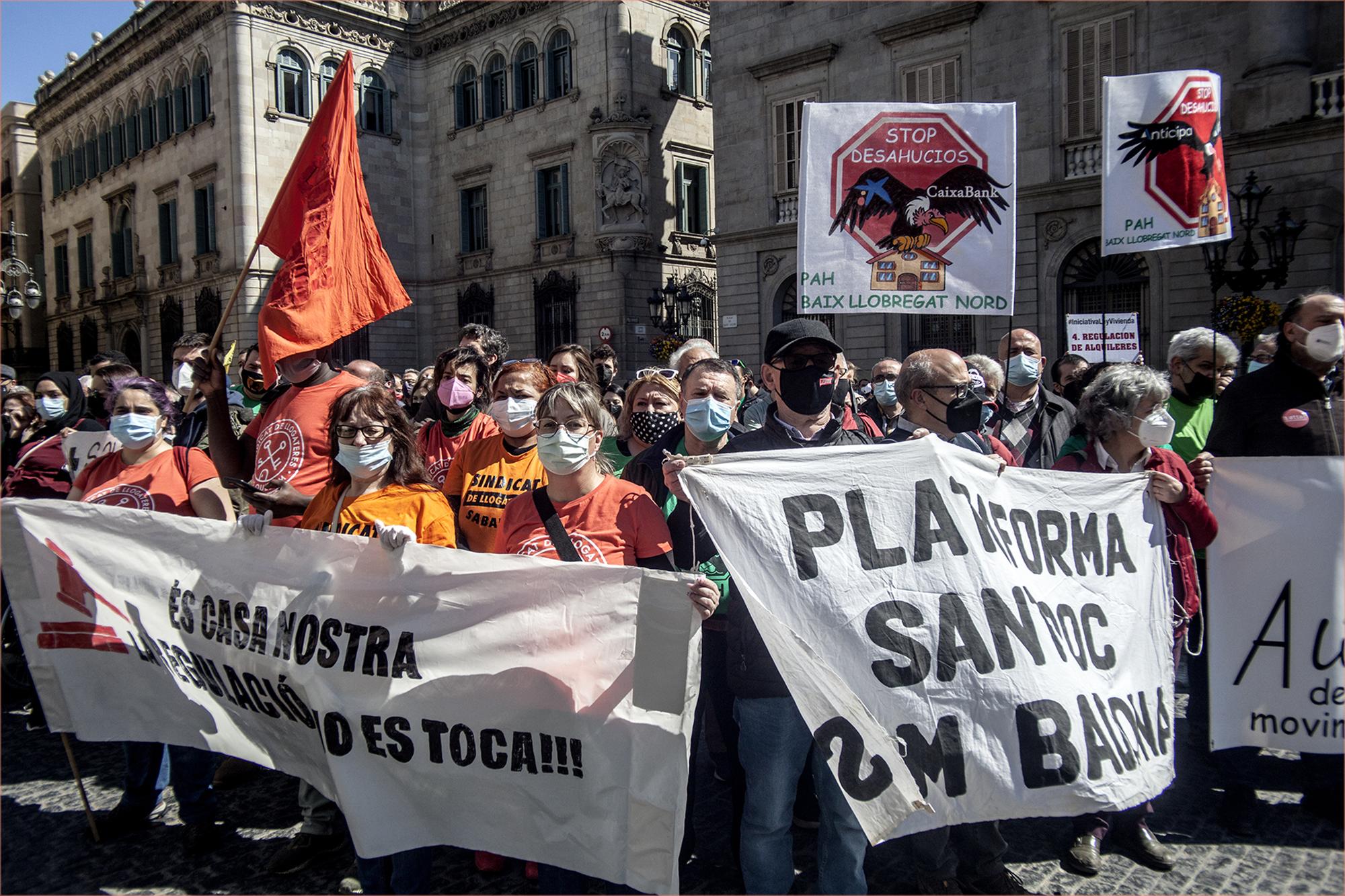 Sindicat de Llogaters manifestación defensa ley catalana de alquileres